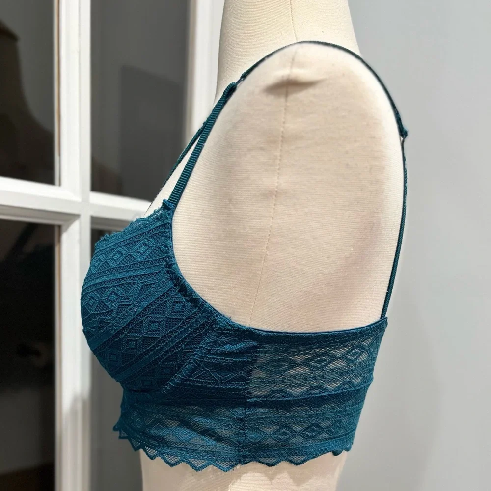Victoria's Secret PINK Teal Lace Strappy Push-up Bralette